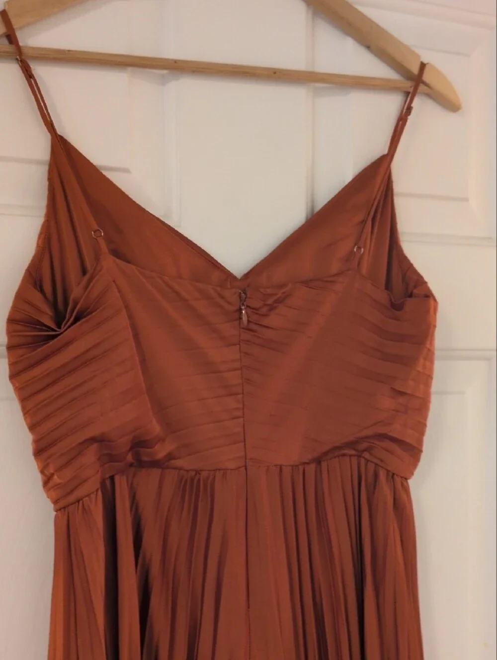 Petal & Pup Rust Orange Naira Pleated Maxi Dress Size 8